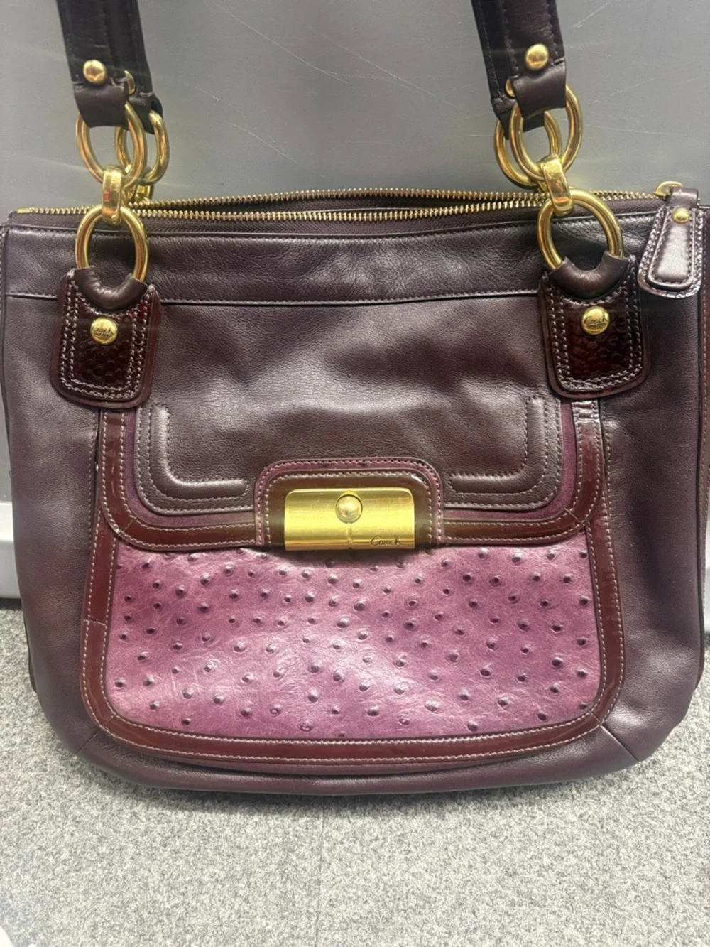 Vintage Coach Shoulder Bag in Deep Burgundy with Ostrich-Texture Panel 18303